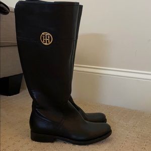Tommy Hilfiger boots